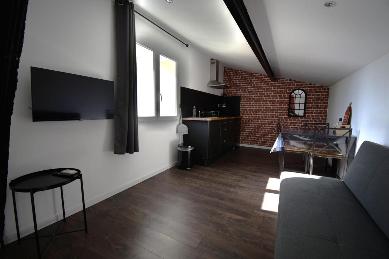 Studio Industriel A 50 M De La Plage Et Du Port Meze Ngoại thất bức ảnh
